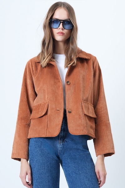 Trend Alaçatı Stili Jacke in XS-S in hellbraun, Produktansicht