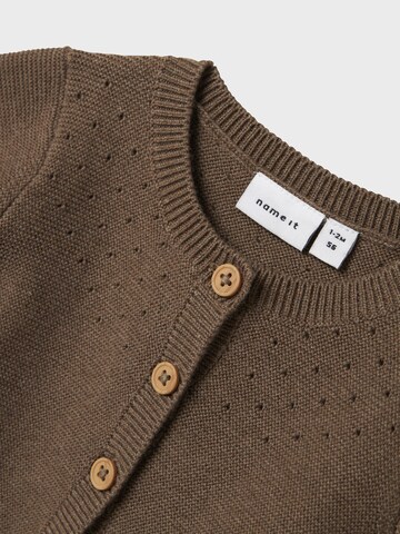 NAME IT Cardigan i brun