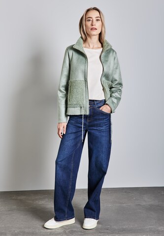 STREET ONE Jacke im Shearling-Look in Grün