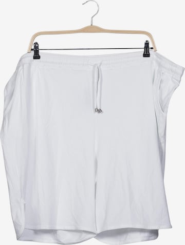 SHEEGO Shorts 9XL in Weiß: Vorderseite