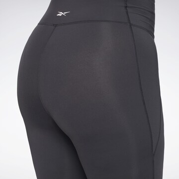 Reebok Skinny Sports trousers in Black