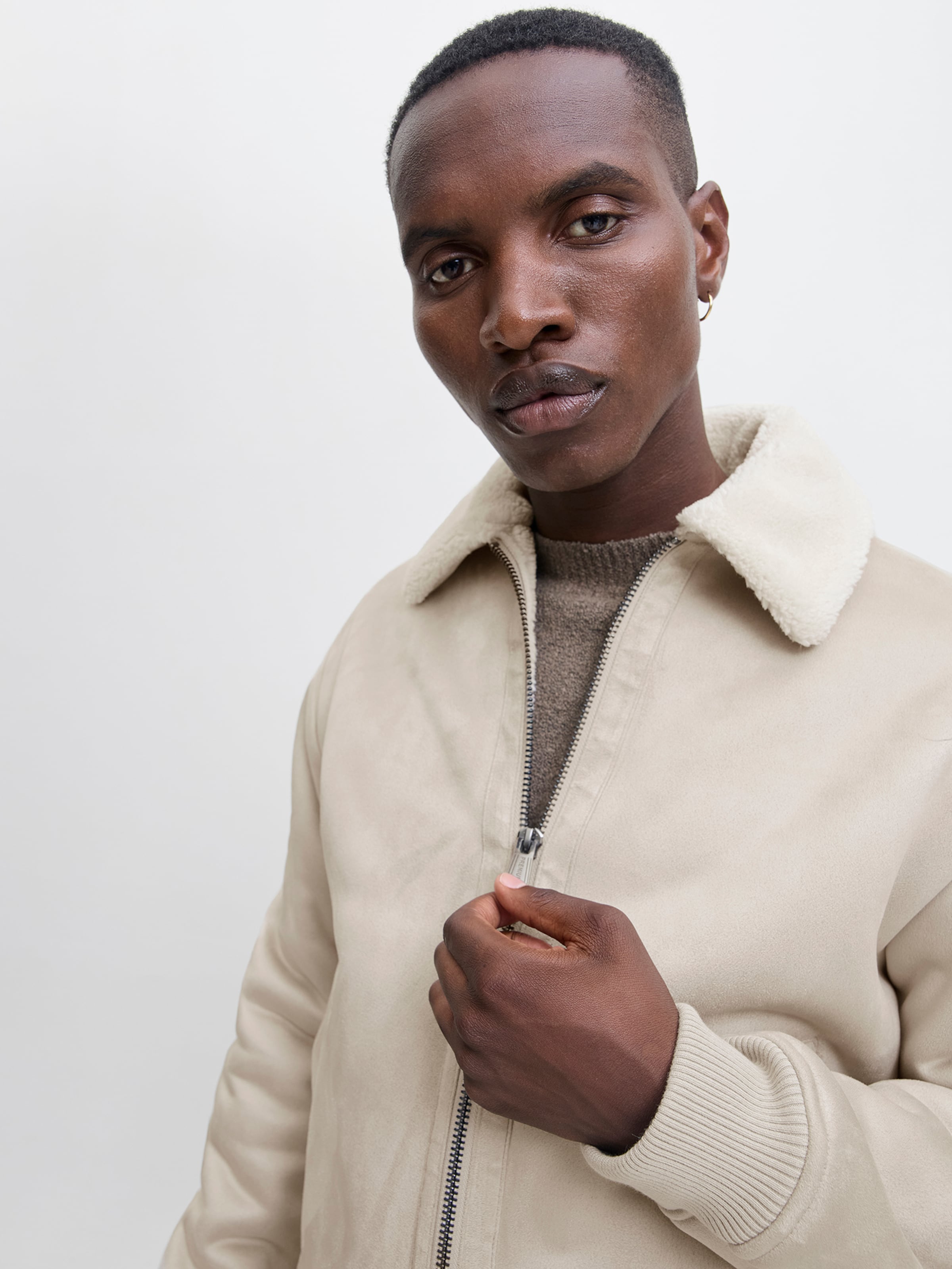 Jack & Jones Premium Geacă de primăvară-toamnă 'CLUKE' pe Crem