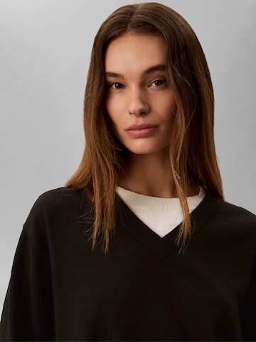 Calvin Klein Jeans Shirt in Black
