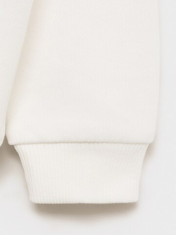 Sweat-shirt 'JANE' MANGO KIDS en blanc