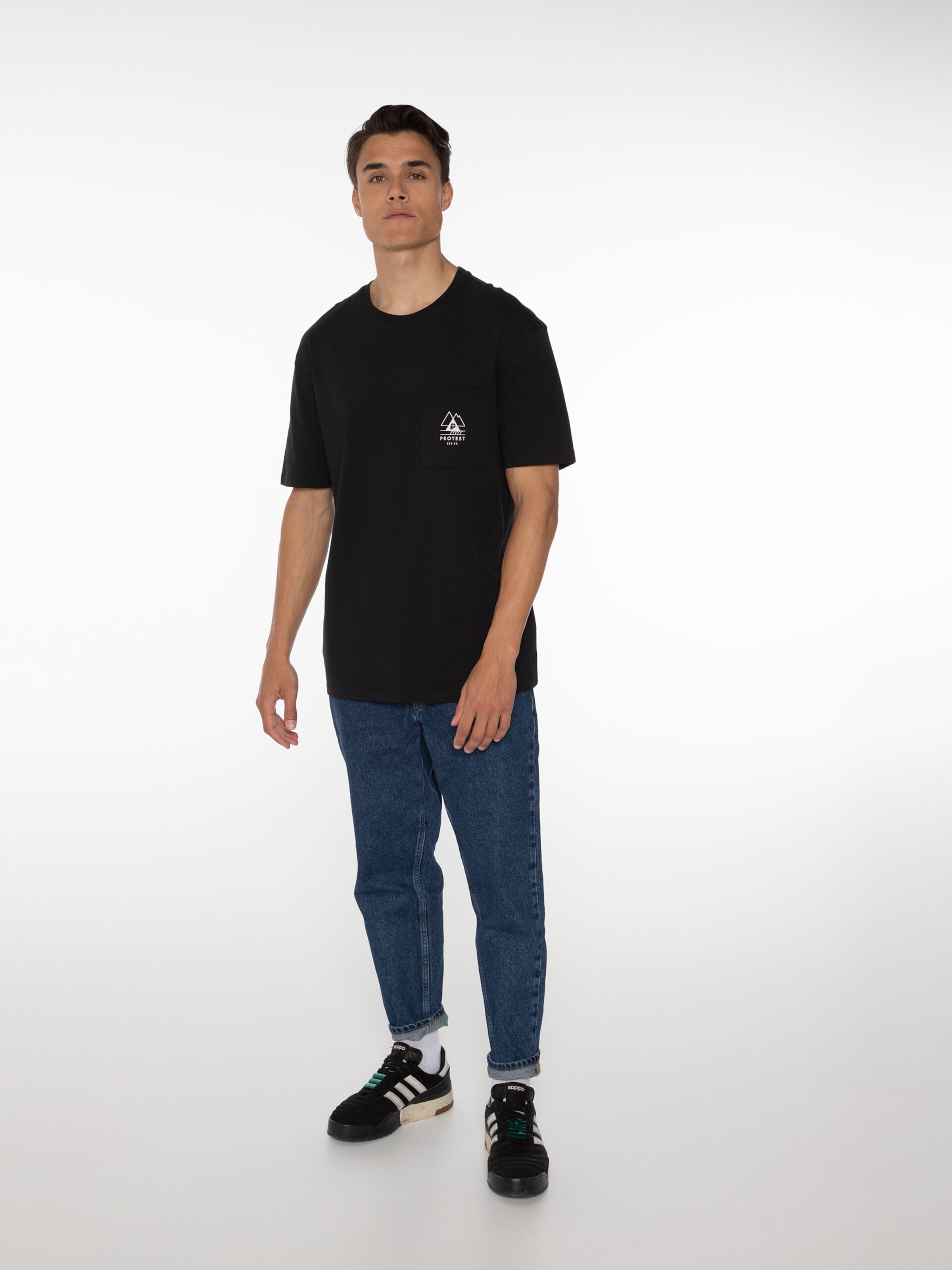 T-Shirt 'ISIAH' PROTEST en noir