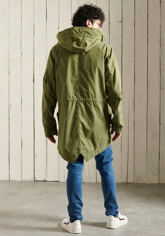 Superdry Parka in Grün