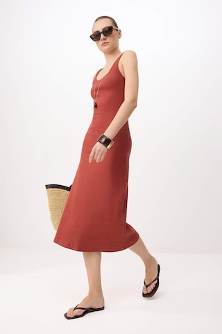 Trendyol Jurk in Rood