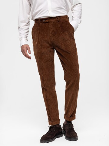 Regular Pantalon à plis Antioch en marron