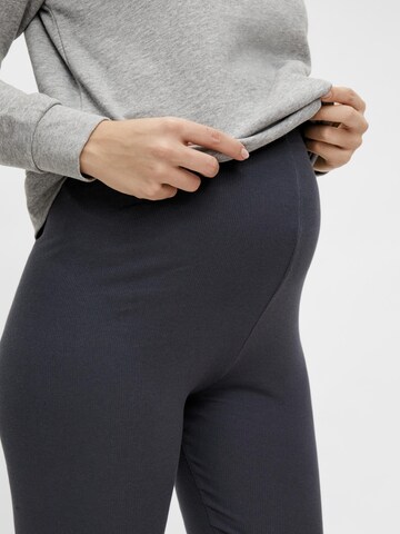 MAMALICIOUS Skinny Leggings 'Sanja' i blå