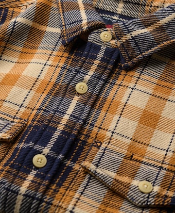 Coupe regular Chemise Superdry en jaune