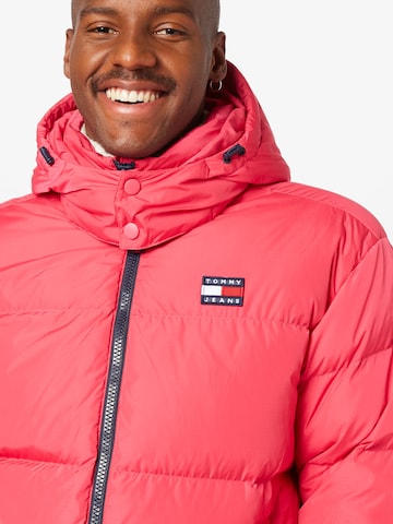 Tommy Jeans Jacke 'ALASKA' in Pink