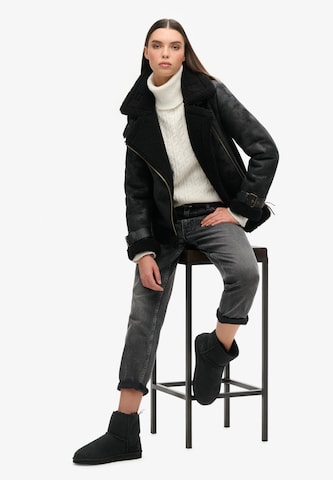 Bottes 'Sherpa' Superdry en noir