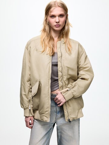 Giacca di mezza stagione di Pull&Bear in beige: frontale