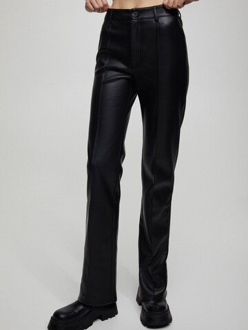 Pull&Bear Boot cut Trousers with creases in Black