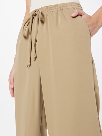 ABOUT YOU Wide leg Pants 'Lynn' in Beige