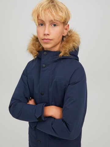 Jack & Jones Junior Зимняя куртка 'Winner' в Синий