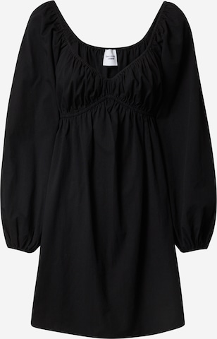 Robe 'Ines' Ema Louise x ABOUT YOU en noir : devant