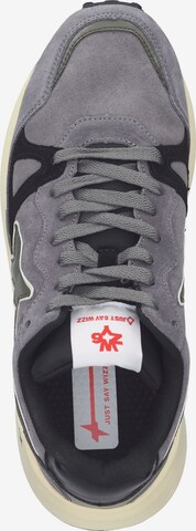 W6YZ Sneakers in Grey