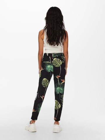 Effilé Pantalon à pince 'Poptrash' ONLY en noir