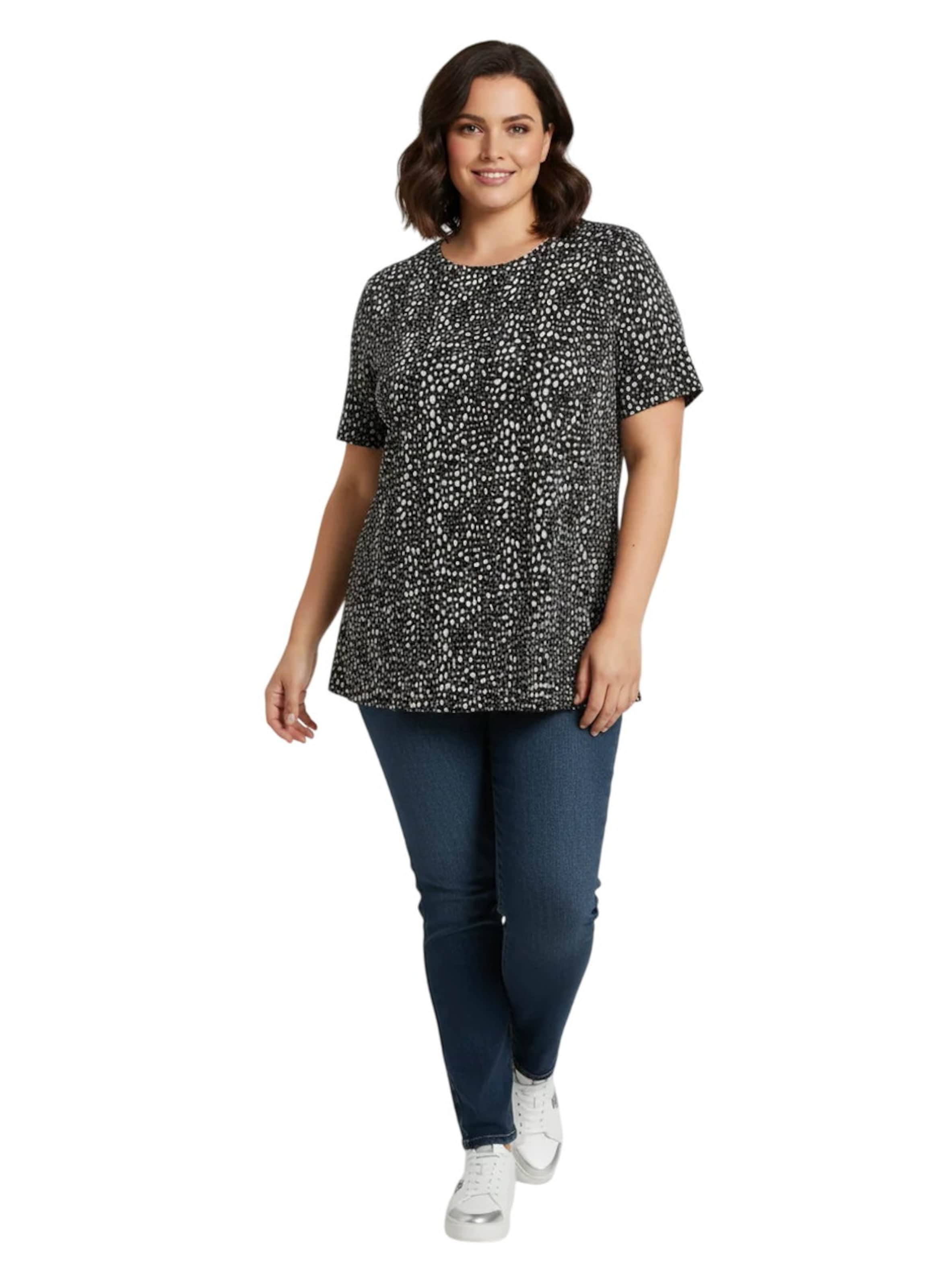 Shape Of You Shirt in Zwart: voorkant