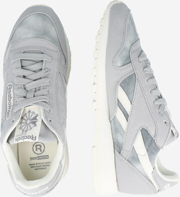 Sneaker bassa 'Classic Grow' di Reebok in grigio