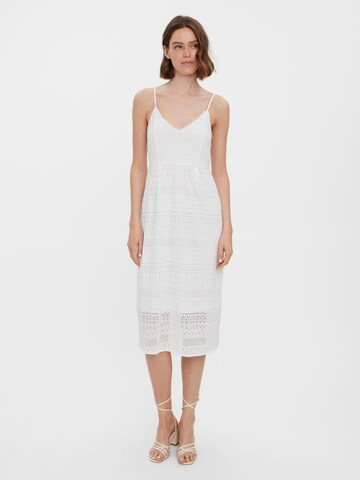 VERO MODA - Vestido 'Honey' em branco: frente