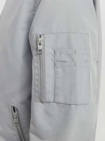 JACK & JONES Regular fit Tussenjas 'JJERUSH' in Grijs