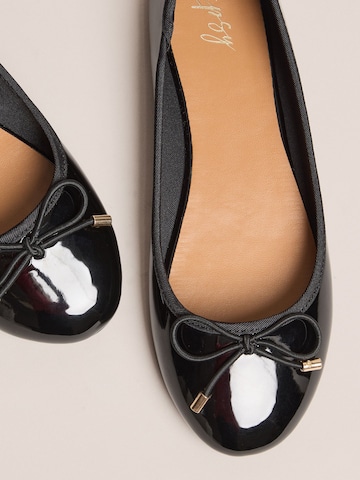 Lipsy Ballerina's in Zwart