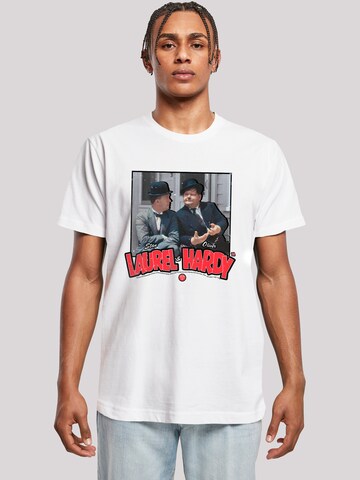 T-Shirt 'Stan Laurel & Oliver Hardy Comedy Duo' F4NT4STIC en blanc : devant