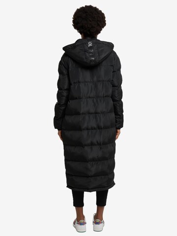 Manteau d’hiver Carlo Colucci en noir