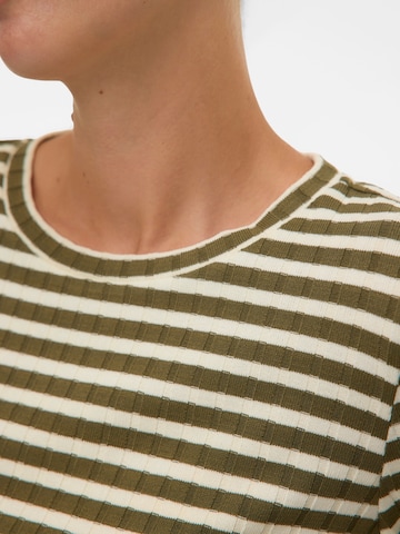 Maglietta 'MLELOISE' di MAMALICIOUS in bianco