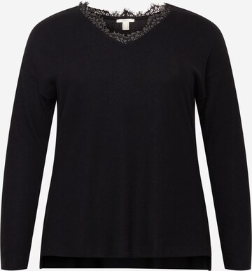 Esprit Curves Shirt in Black: front