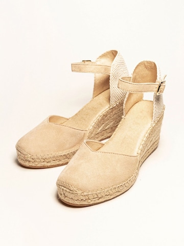 Sandalo con cinturino 'Alpargata Cuña 7 cm' di Alhamas in beige