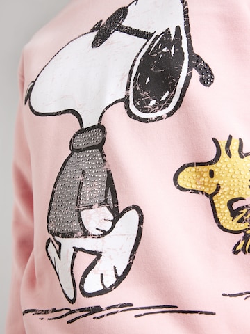 PRINCESS GOES HOLLYWOOD Суичър 'Snoopy Cool Walk' в розово