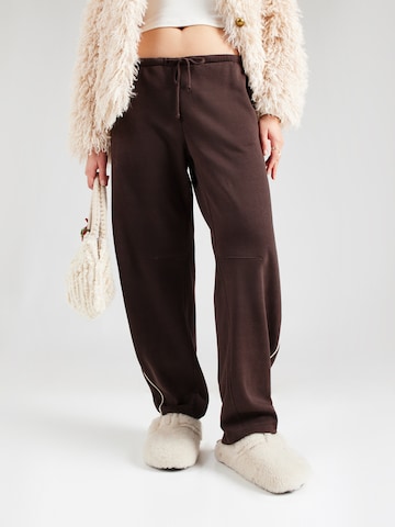Loosefit Pantalon Monki en marron : devant