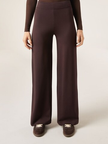 CALZEDONIA Flared Pants in Brown: front