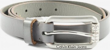 Calvin Klein Jeans Belt in XS-XL in Grey: front