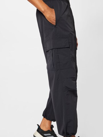 Effilé Pantalon cargo 'Adicolor Contempo ' ADIDAS ORIGINALS en noir