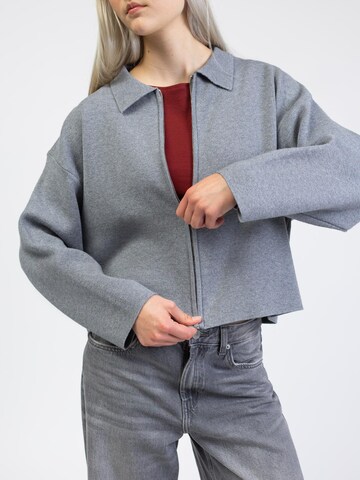 BROKE + SCHÖN Knit Cardigan in Grey