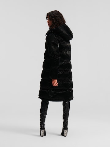 Cappotto invernale di Karl Lagerfeld in nero