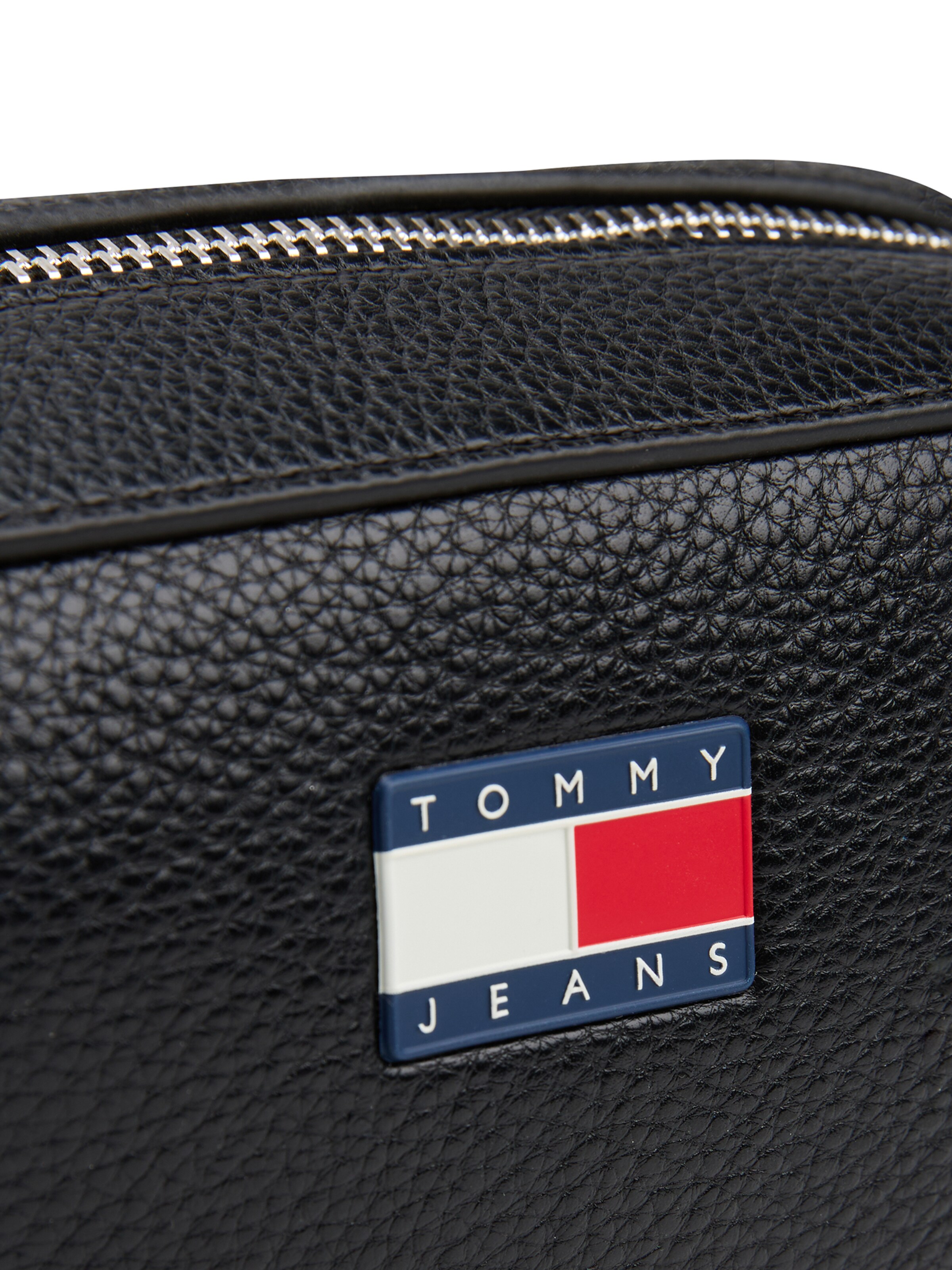 Tommy Jeans Сумка через плечо 'MUST' в Черный