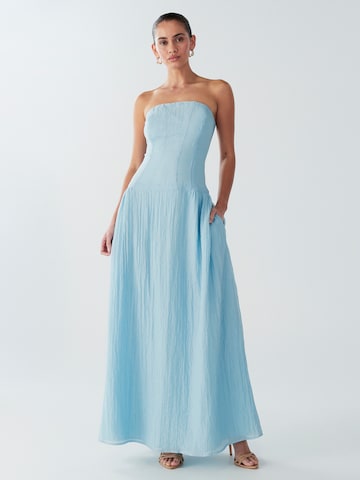 BWLDR Avondjurk in Blauw: voorkant