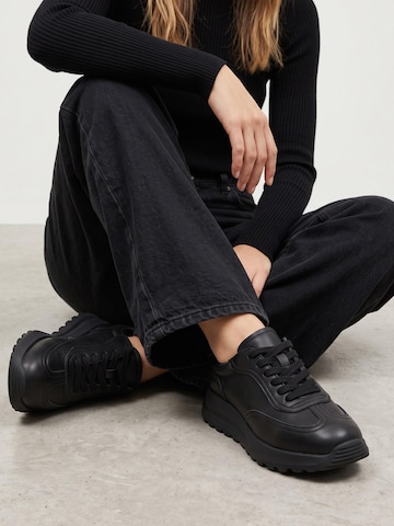 VENEZIA Sneaker low 'Venezia'‌‌‌‌‌‌‌ in Schwarz: Vorderseite