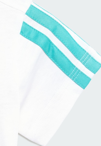 ADIDAS PERFORMANCE - Chándal ' MERCEDES-AMG PETRONAS FORMULA 1' en blanco