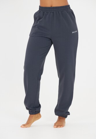 Athlecia Tapered Hose 'Giannis' in Blau: Vorderseite