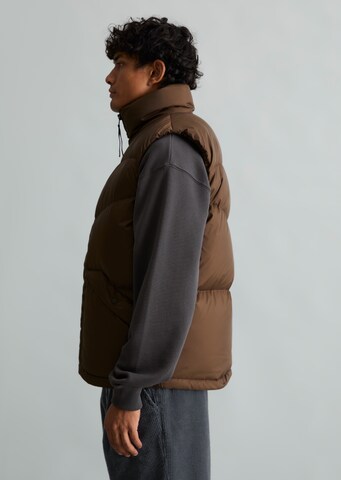 Gilet Marc O'Polo DENIM en marron : sur le côté
