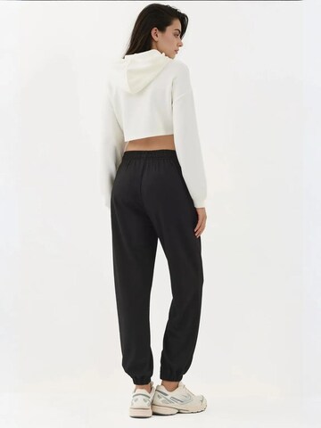 Hiccup Regular Hose in Schwarz