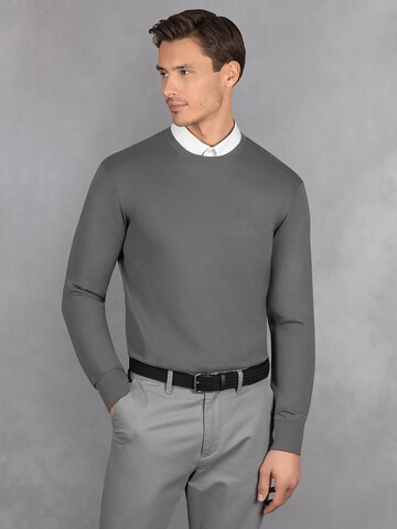 GIESSWEIN Sweater in Grey