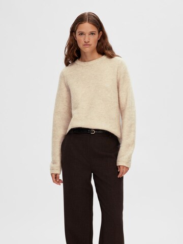 SELECTED FEMME Sweater in Beige: front