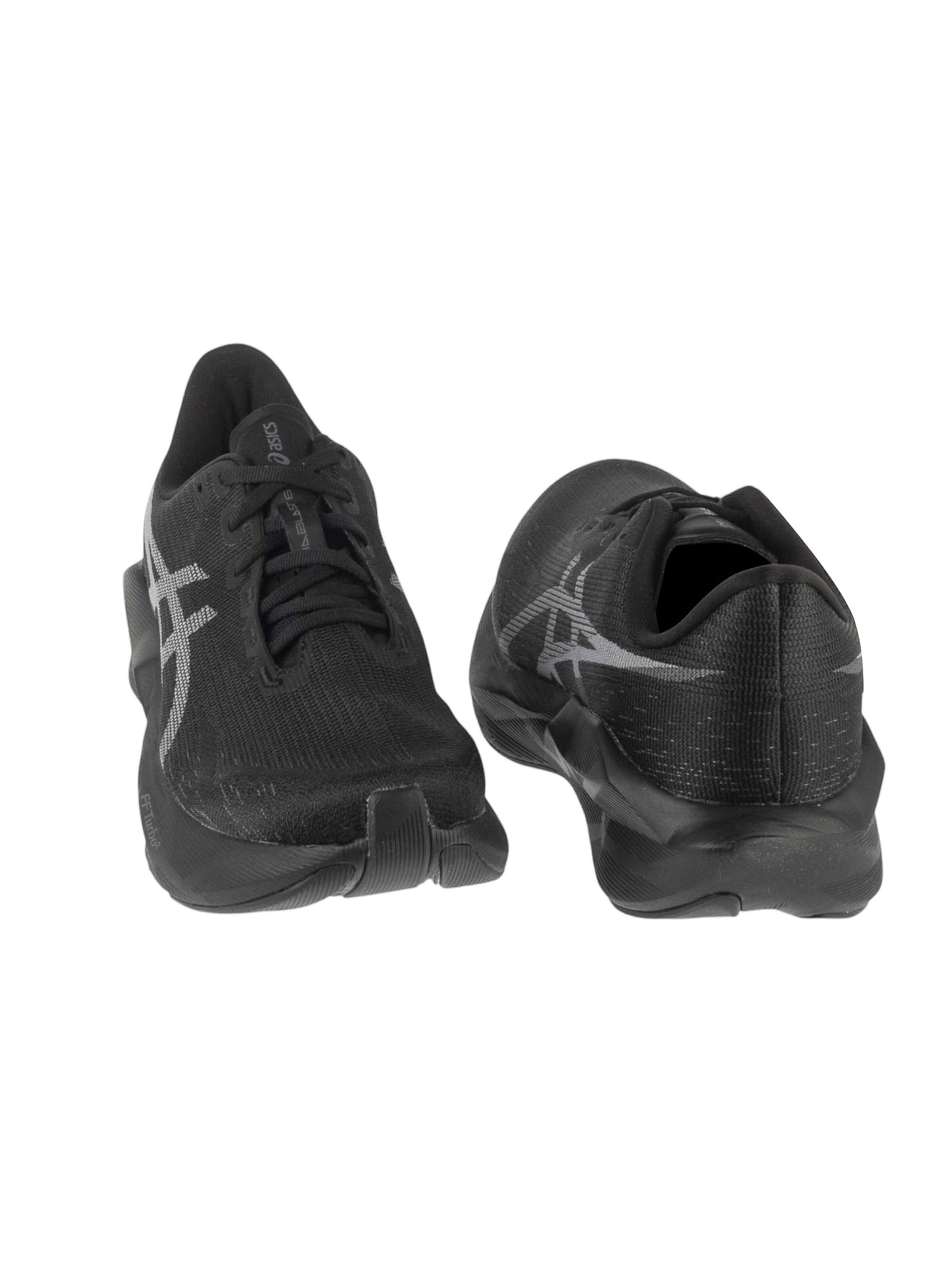 ASICS Loopschoen 'ASICS Novablast 6' in Zwart